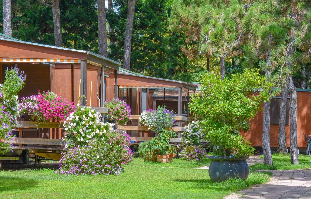 Il Tridente Camping Village Bibione Bagian luar foto